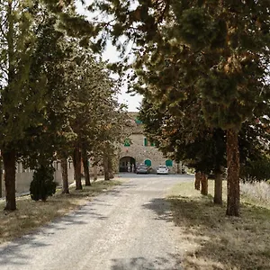  Farm stay Perelli Winery